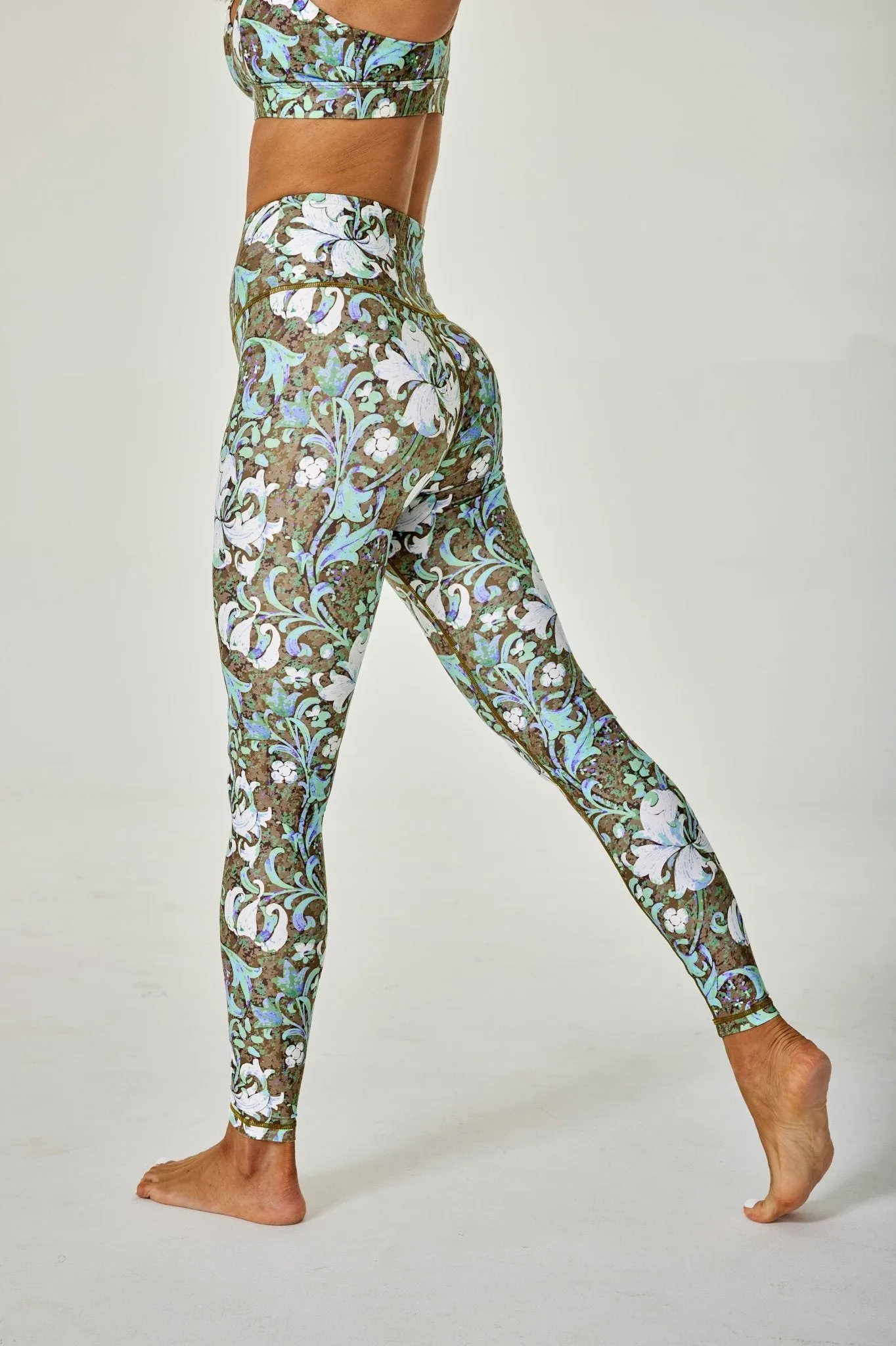 Blossom Revival High-waisted Leggings