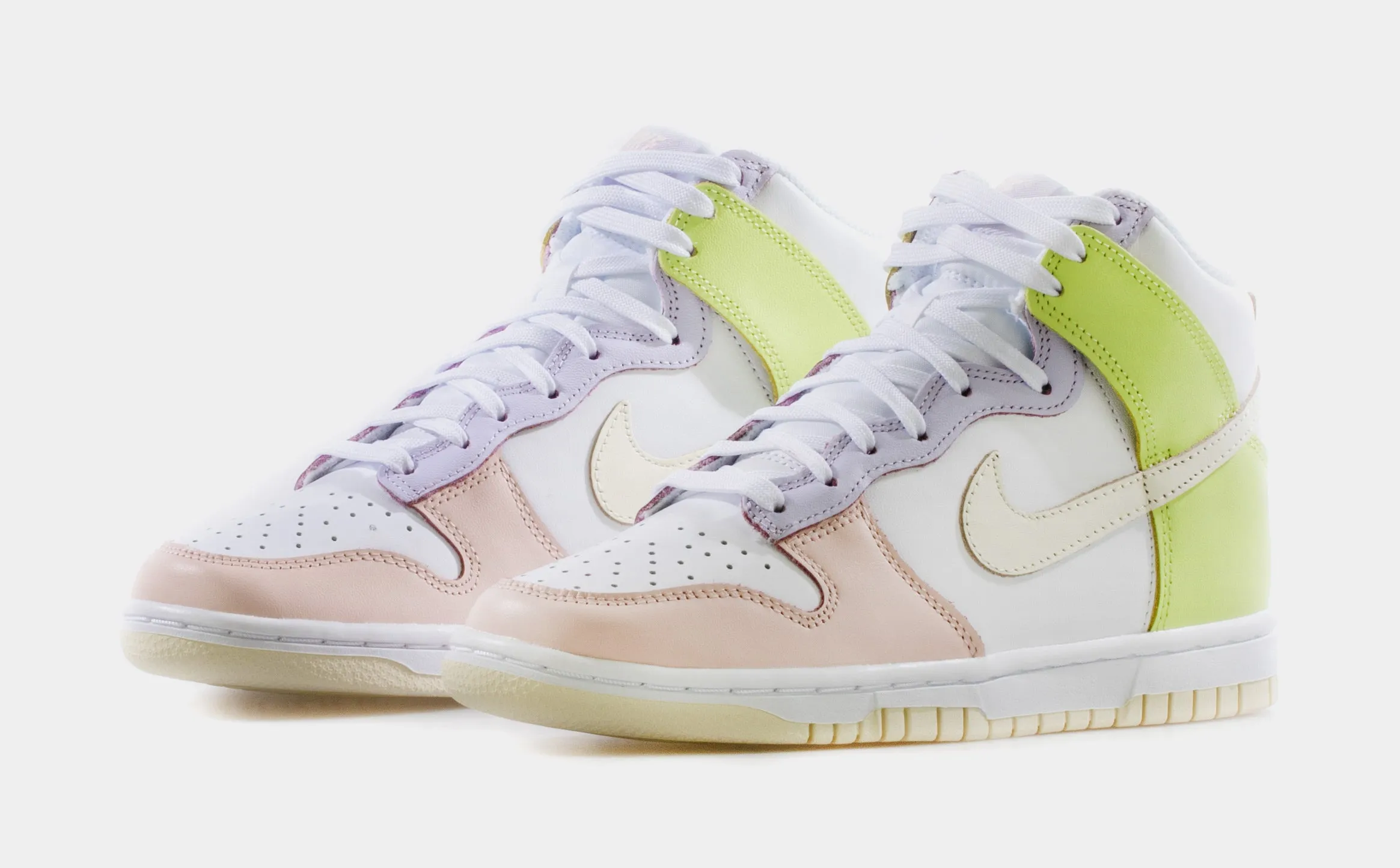 Dunk High Womens Lifestyle Shoe (White/Cashmere/Lemon Twist)