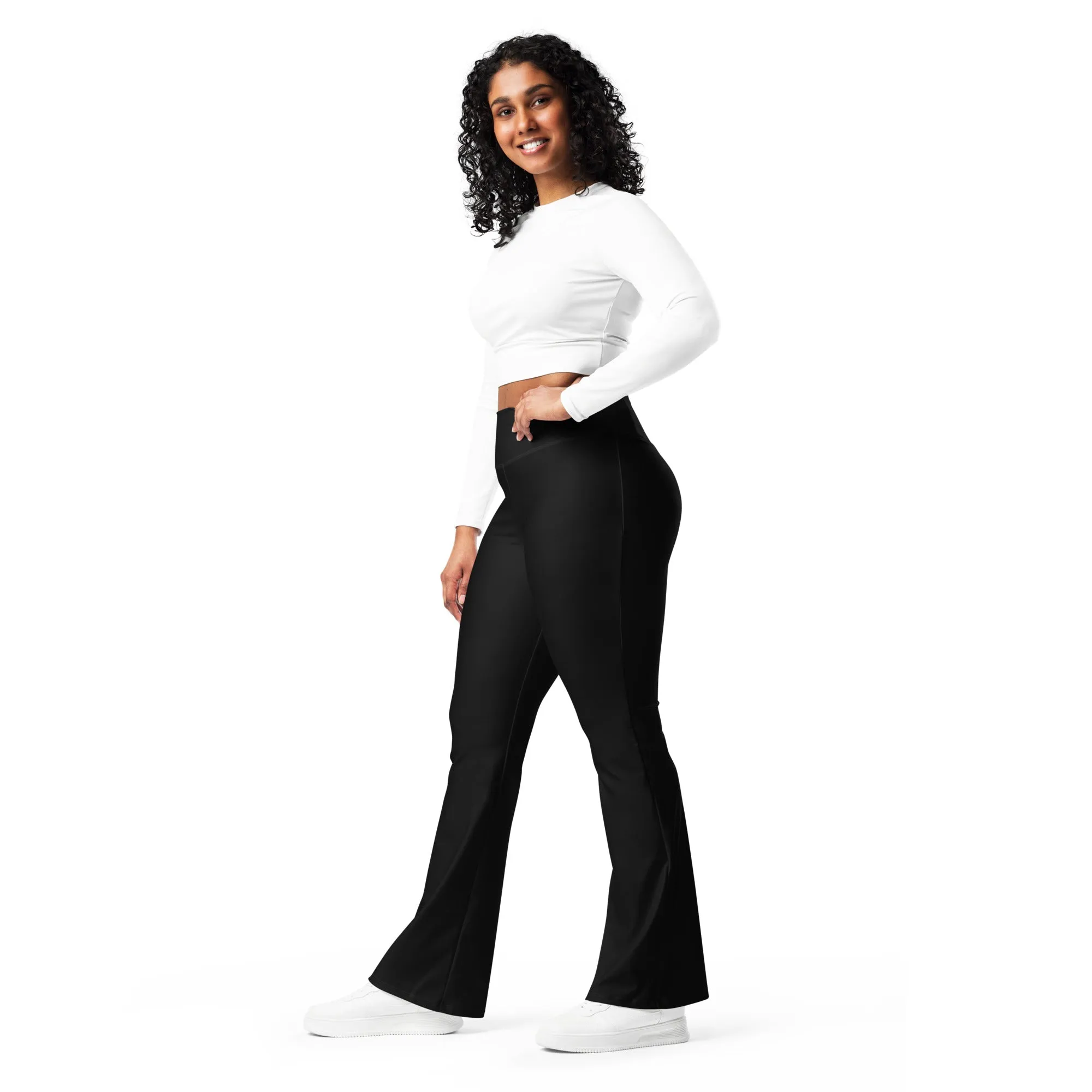 Flattering Black Flare leggings, lioness-love