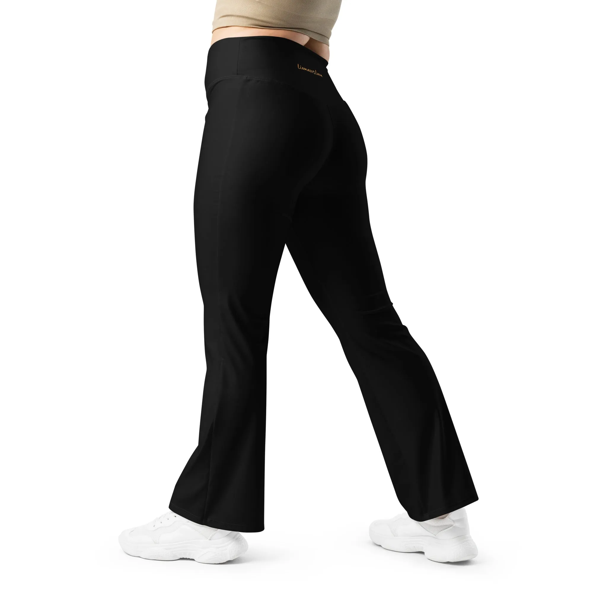 Flattering Black Flare leggings, lioness-love