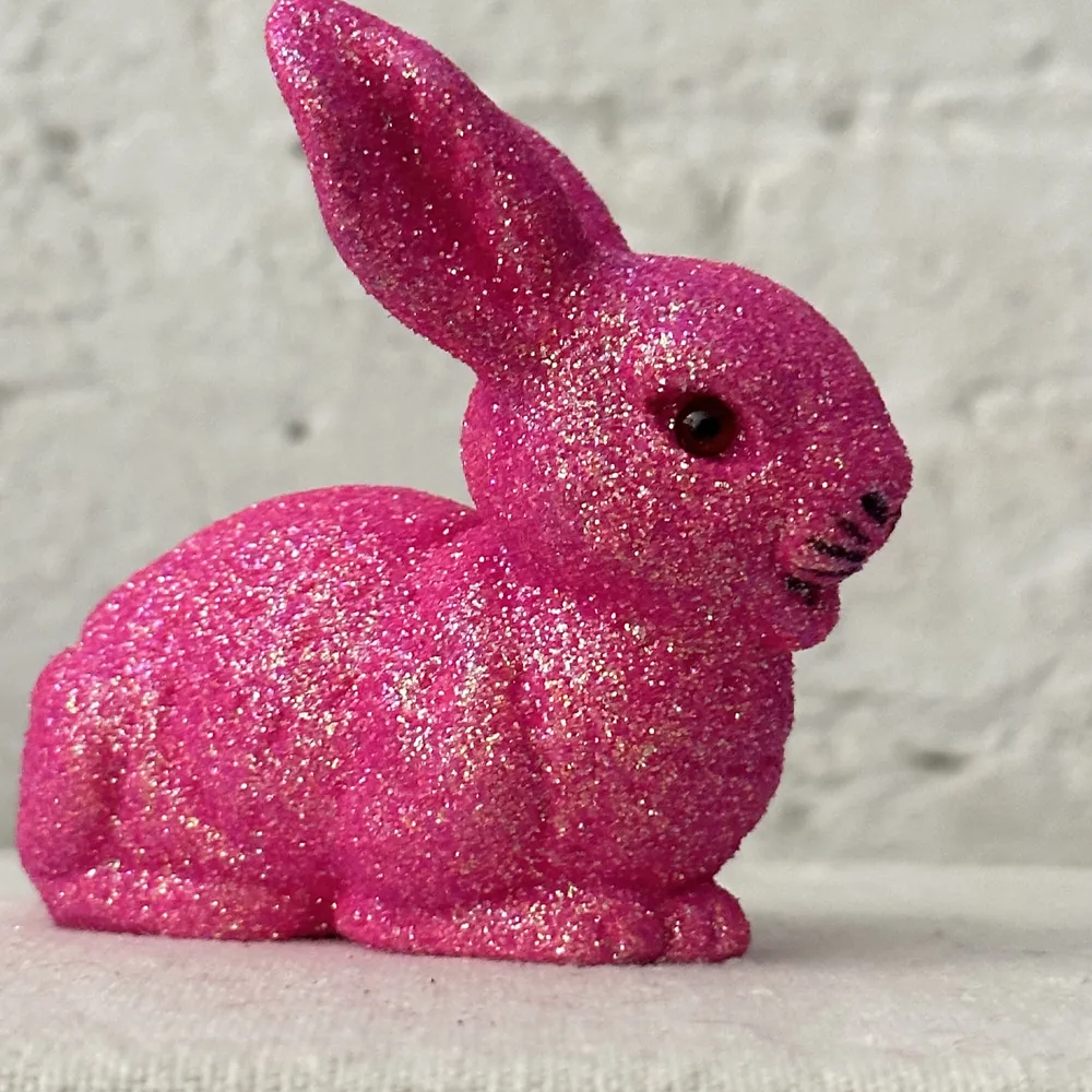 Ino Schaller Small Lying Glitter Bunny in Pink