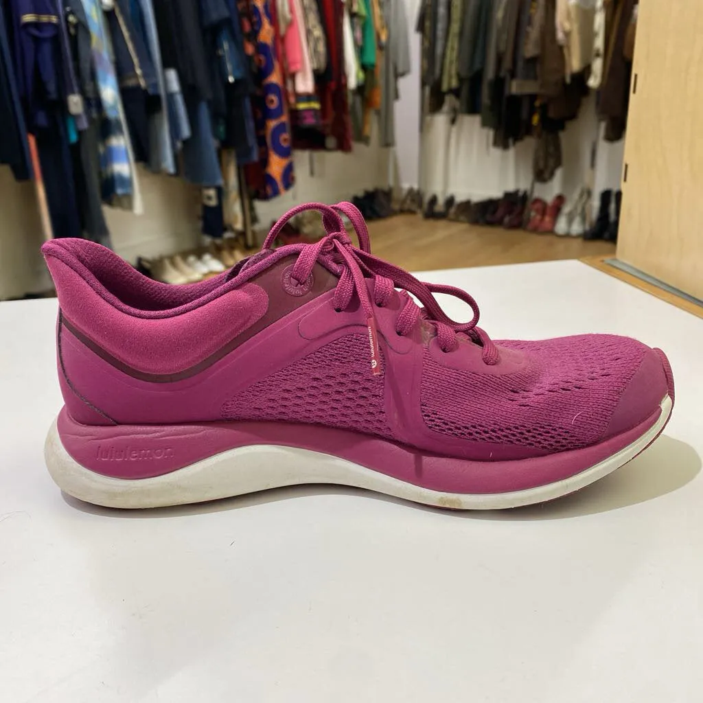 Lululemon sneakers 6.5