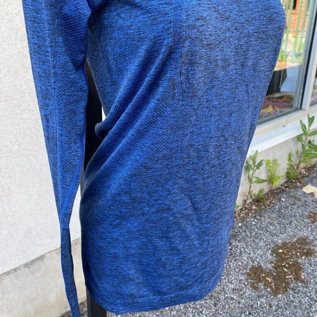 Lululemon stretchy long sleeve top 8