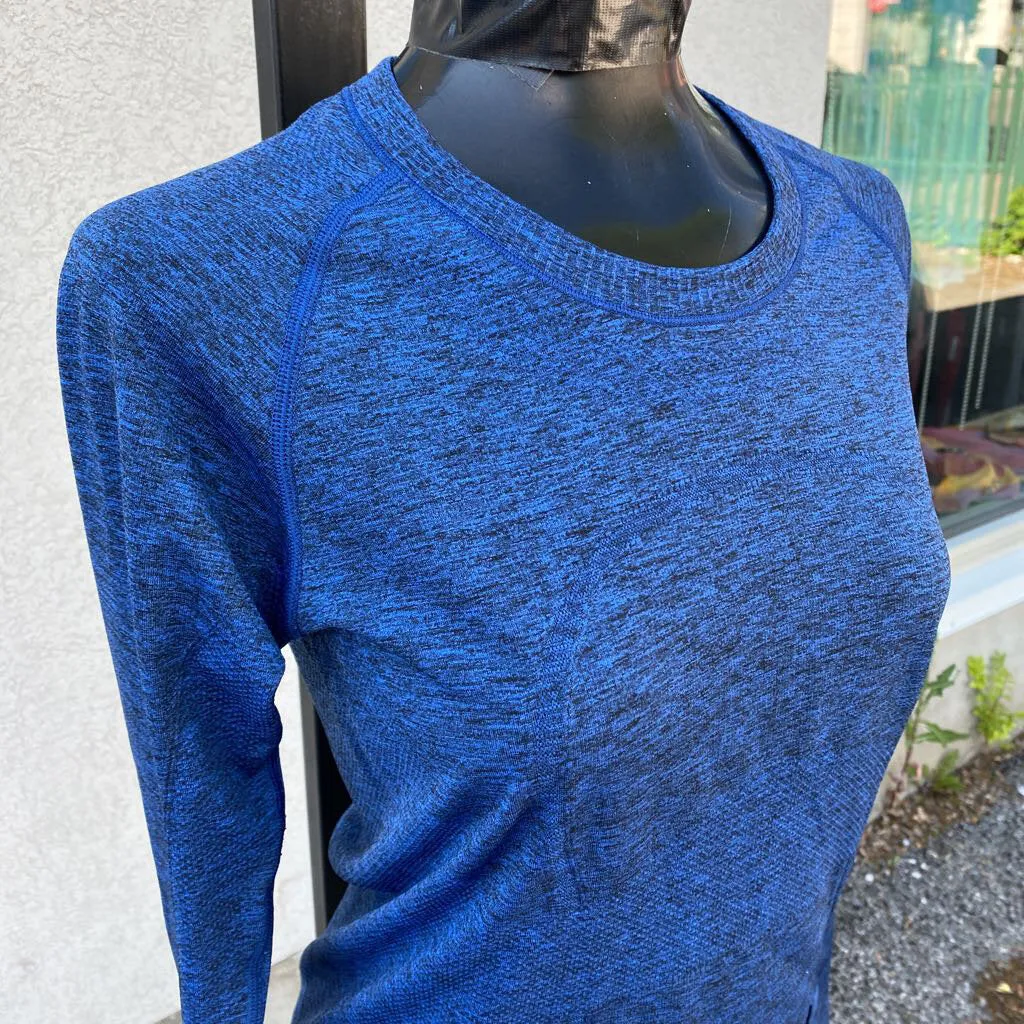 Lululemon stretchy long sleeve top 8