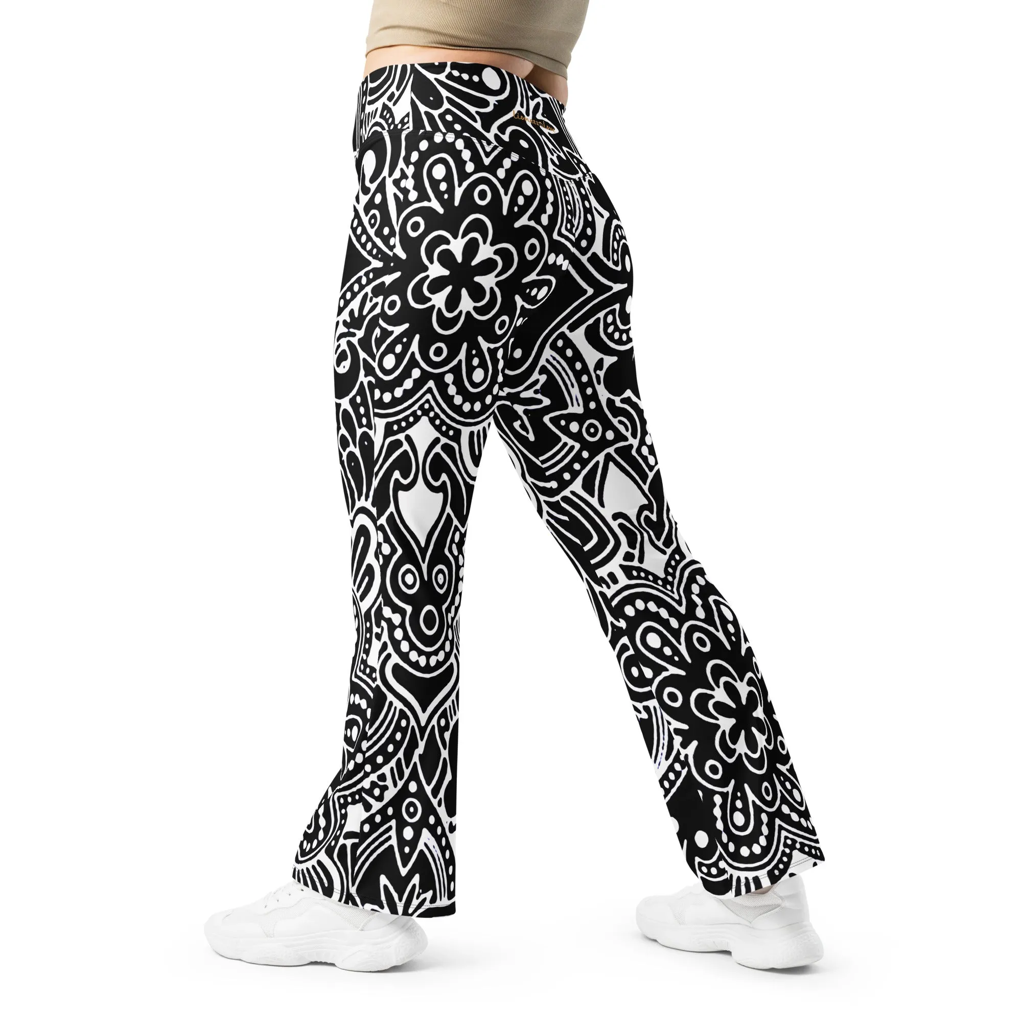 Mod Geo Style Flare leggings, lioness-love